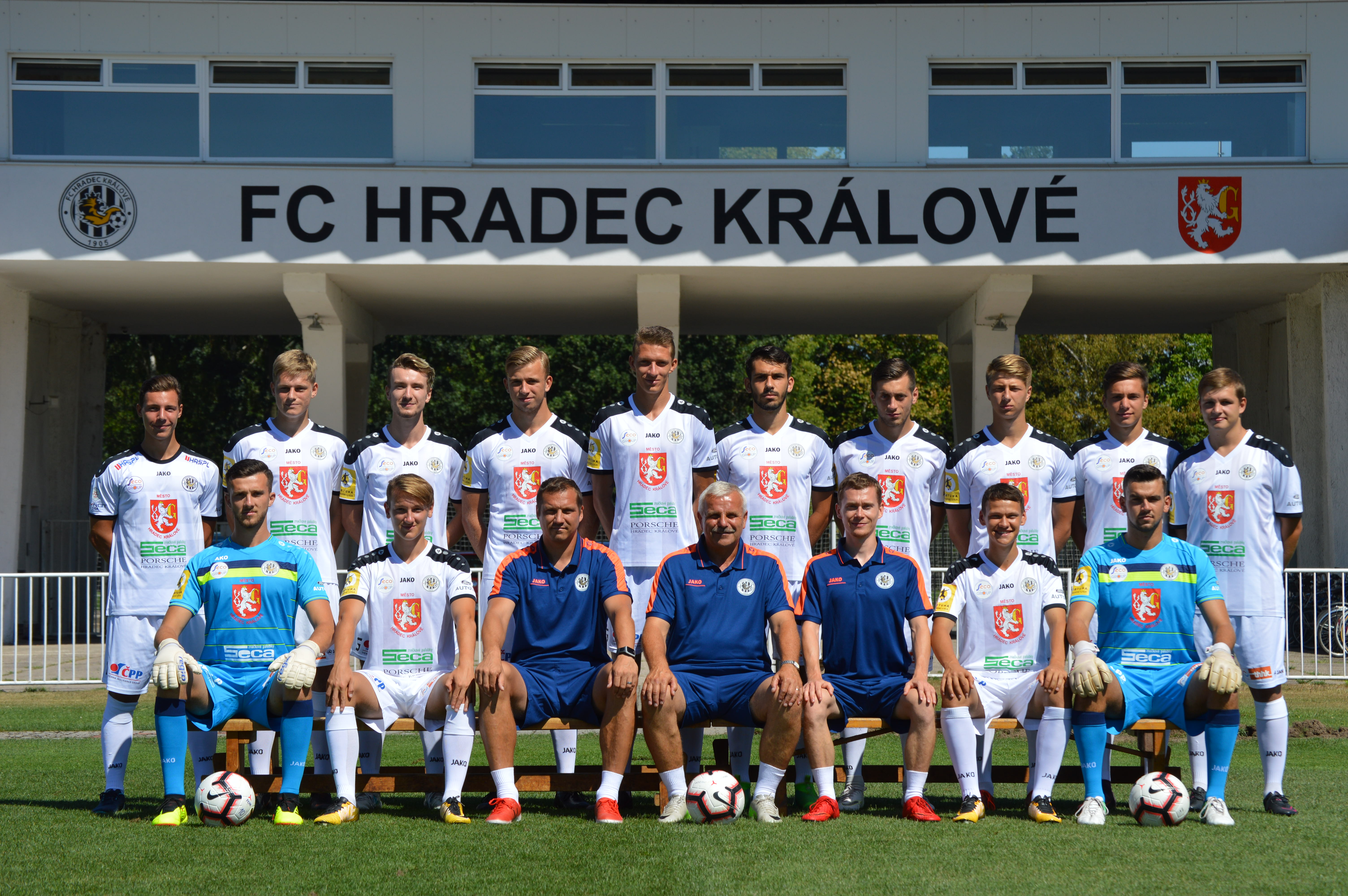 oční kukleny hradec králové and poprad